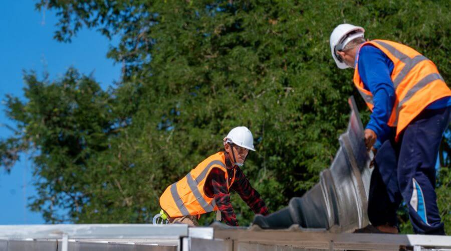 Professional gutter cleaning in Culbertson, NE